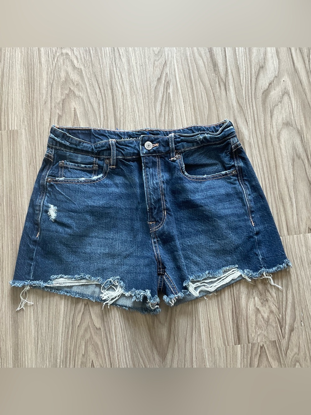 American Eagle TomGirl Dark Wash Raw Hem Jean Shorts Size 6 Summer Basic